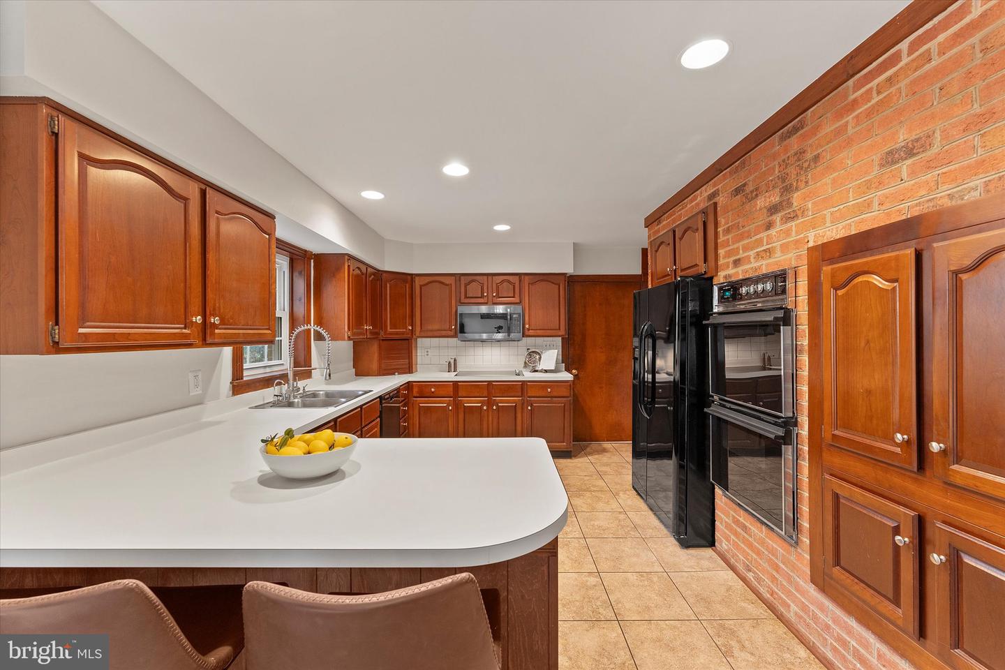 7917 MANOR HOUSE DR, FAIRFAX STATION, Virginia 22039, 5 Bedrooms Bedrooms, ,3 BathroomsBathrooms,Residential,For sale,7917 MANOR HOUSE DR,VAFX2273908 MLS # VAFX2273908