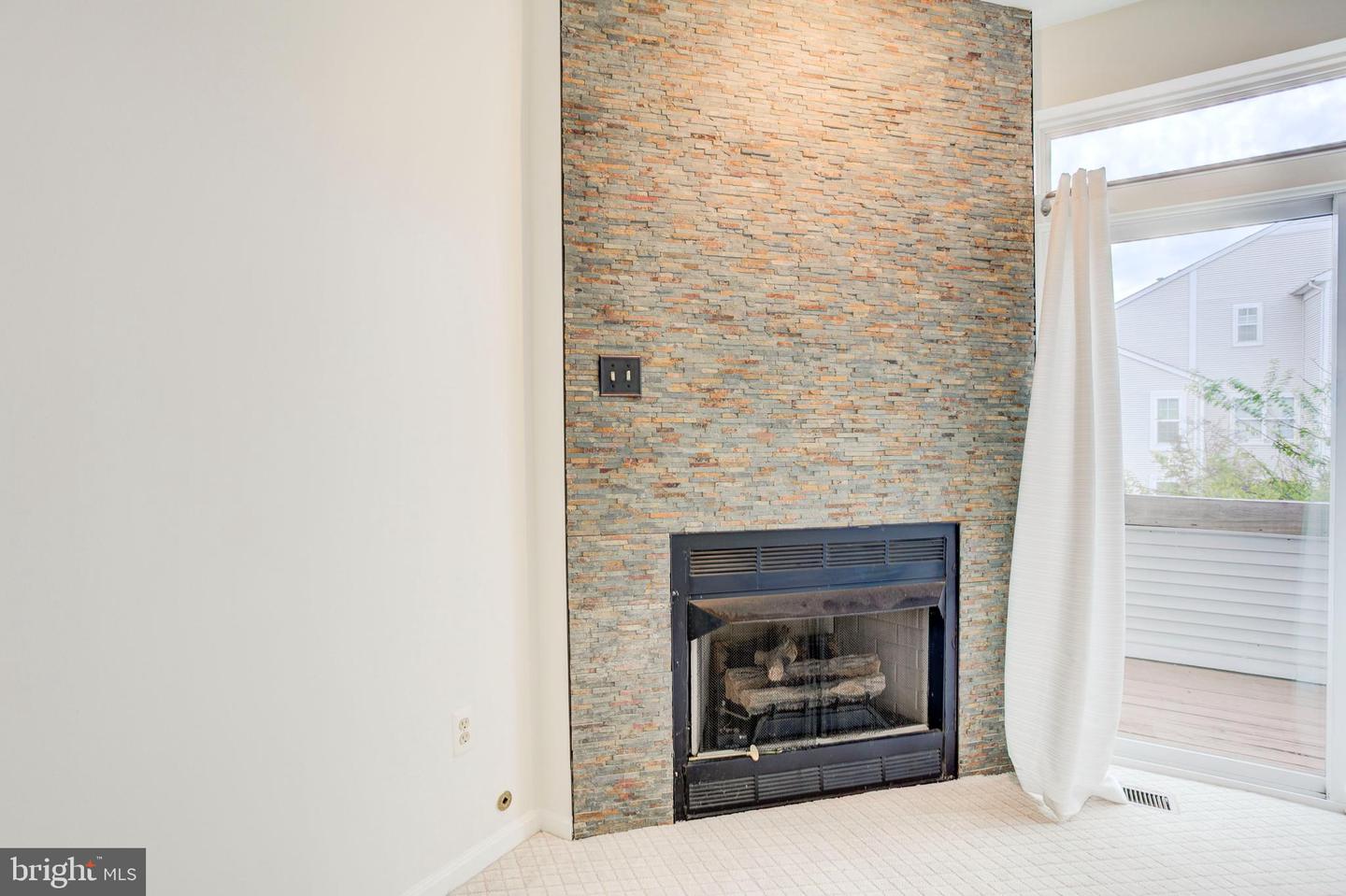 20432 COOL FERN SQ, ASHBURN, Virginia 20147, 2 Bedrooms Bedrooms, ,2 BathroomsBathrooms,Residential,For sale,20432 COOL FERN SQ,VALO2108732 MLS # VALO2108732
