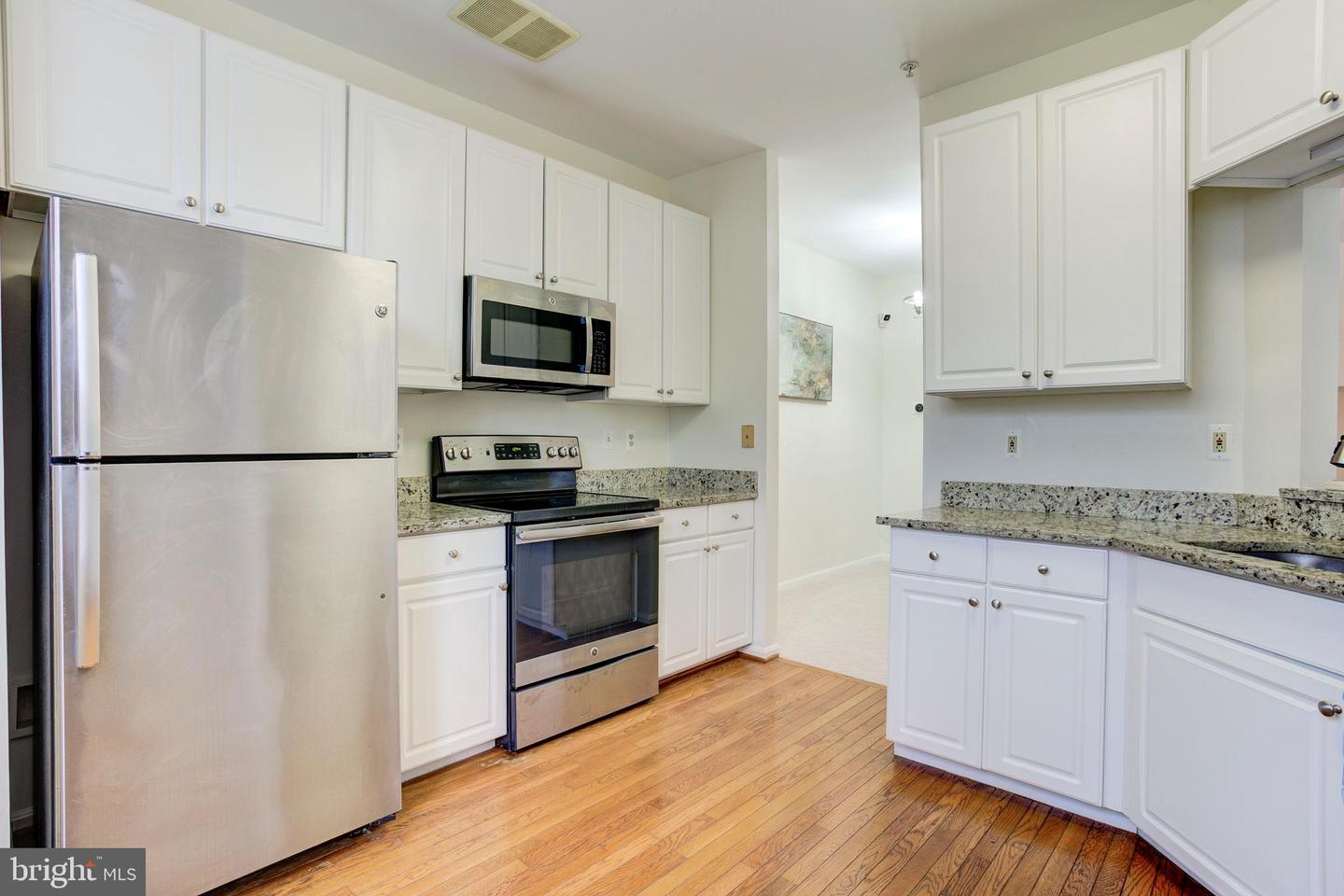 20432 COOL FERN SQ, ASHBURN, Virginia 20147, 2 Bedrooms Bedrooms, ,2 BathroomsBathrooms,Residential,For sale,20432 COOL FERN SQ,VALO2108732 MLS # VALO2108732