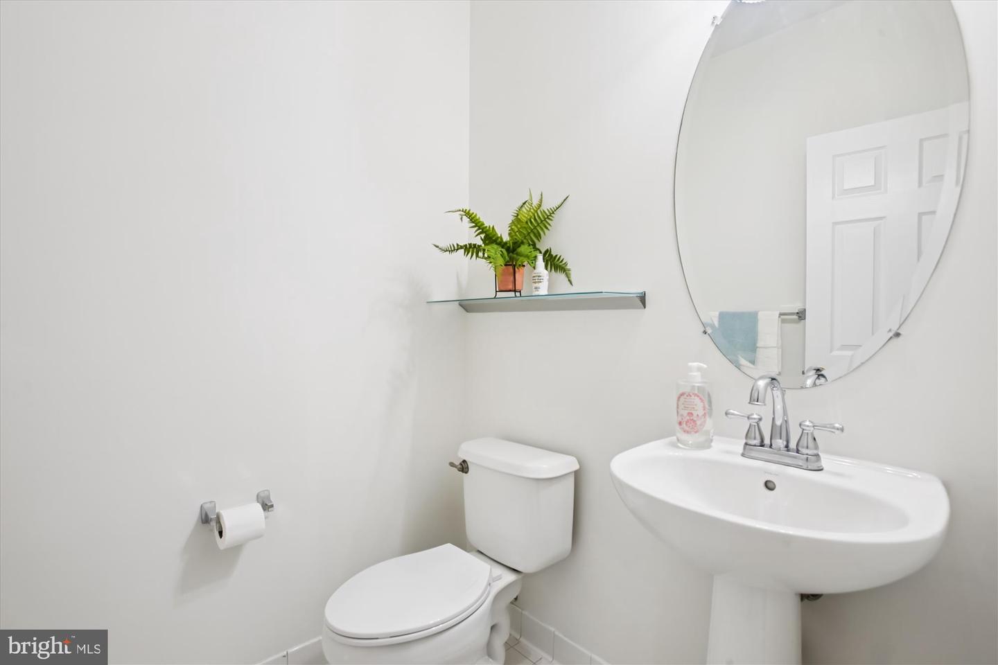 3335 BEECHCLIFF DR, ALEXANDRIA, Virginia 22306, 4 Bedrooms Bedrooms, ,3 BathroomsBathrooms,Residential,For sale,3335 BEECHCLIFF DR,VAFX2273994 MLS # VAFX2273994