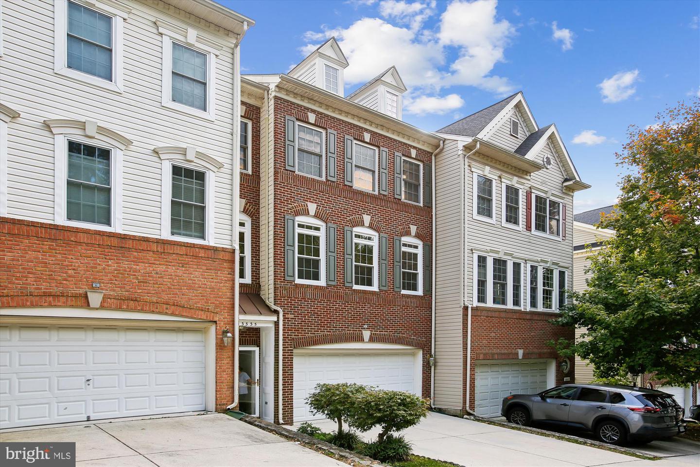 3335 BEECHCLIFF DR, ALEXANDRIA, Virginia 22306, 4 Bedrooms Bedrooms, ,3 BathroomsBathrooms,Residential,For sale,3335 BEECHCLIFF DR,VAFX2273994 MLS # VAFX2273994