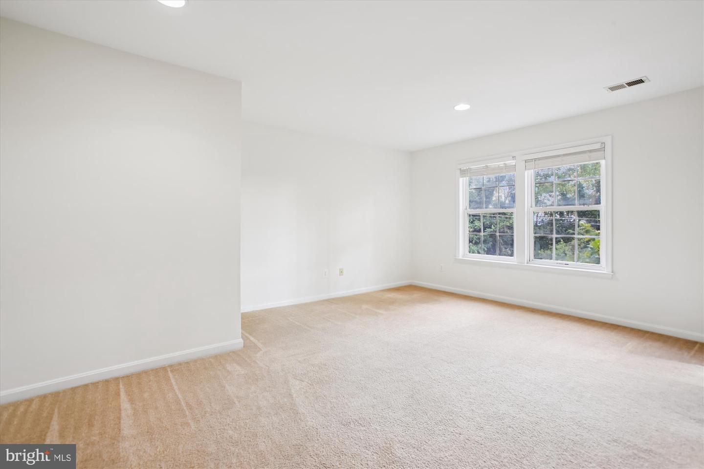 3335 BEECHCLIFF DR, ALEXANDRIA, Virginia 22306, 4 Bedrooms Bedrooms, ,3 BathroomsBathrooms,Residential,For sale,3335 BEECHCLIFF DR,VAFX2273994 MLS # VAFX2273994