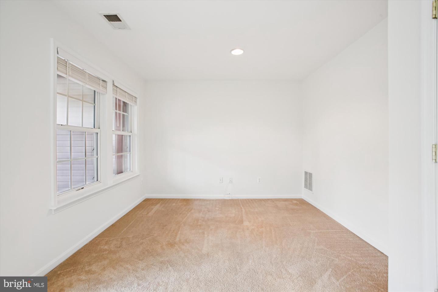 3335 BEECHCLIFF DR, ALEXANDRIA, Virginia 22306, 4 Bedrooms Bedrooms, ,3 BathroomsBathrooms,Residential,For sale,3335 BEECHCLIFF DR,VAFX2273994 MLS # VAFX2273994