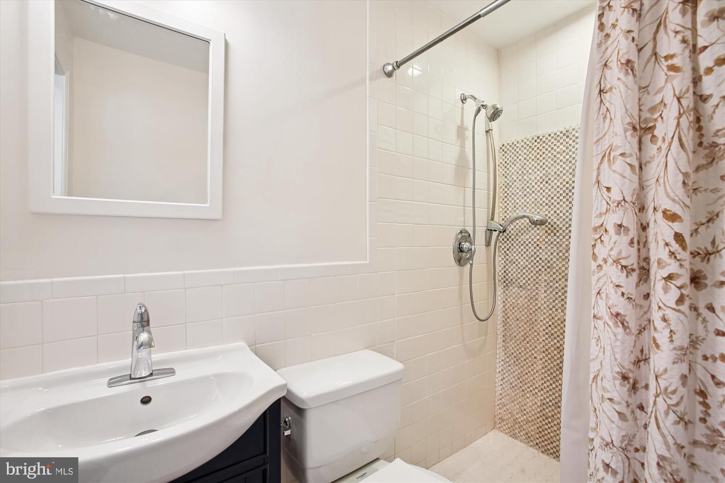 3335 BEECHCLIFF DR, ALEXANDRIA, Virginia 22306, 4 Bedrooms Bedrooms, ,3 BathroomsBathrooms,Residential,For sale,3335 BEECHCLIFF DR,VAFX2273994 MLS # VAFX2273994