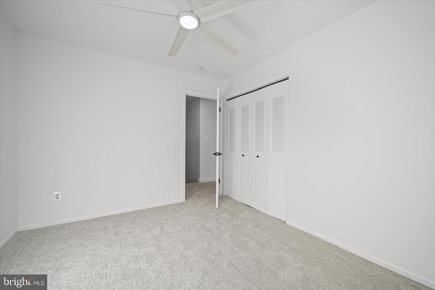 10116 DUNDALK ST, FAIRFAX, Virginia 22032, 4 Bedrooms Bedrooms, ,2 BathroomsBathrooms,Residential,For sale,10116 DUNDALK ST,VAFX2274044 MLS # VAFX2274044
