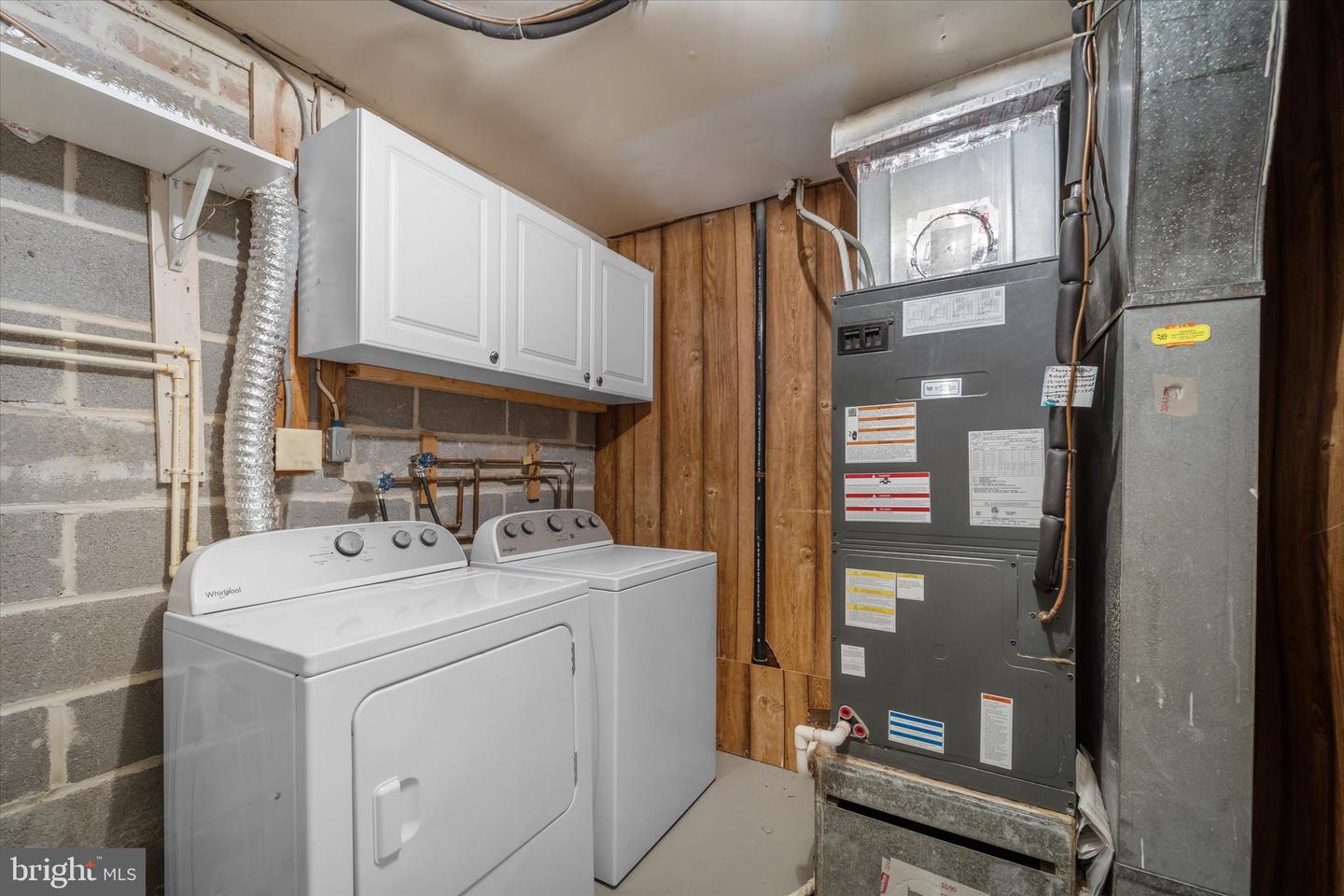 10116 DUNDALK ST, FAIRFAX, Virginia 22032, 4 Bedrooms Bedrooms, ,2 BathroomsBathrooms,Residential,For sale,10116 DUNDALK ST,VAFX2274044 MLS # VAFX2274044