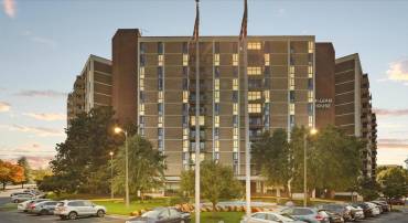 6800 FLEETWOOD RD #420, MCLEAN, Virginia 22101, 3 Bedrooms Bedrooms, ,2 BathroomsBathrooms,Residential,For sale,6800 FLEETWOOD RD #420,VAFX2274058 MLS # VAFX2274058