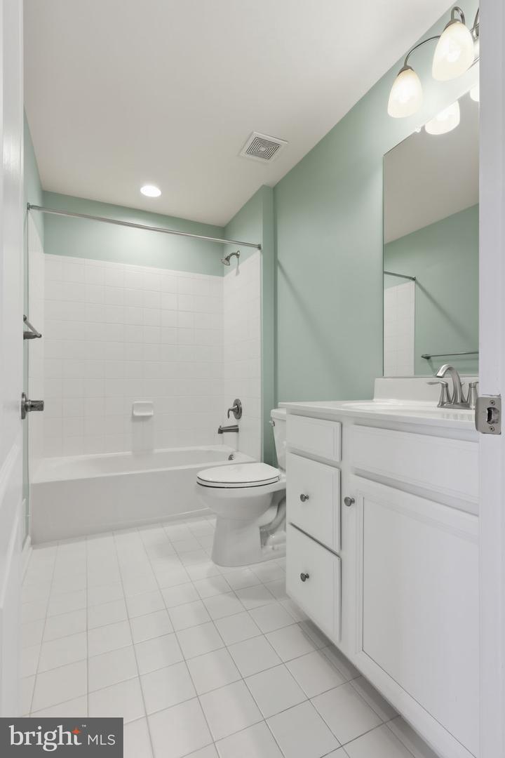 600 GOLDEN PEAR LN, FREDERICKSBURG, Virginia 22405, 3 Bedrooms Bedrooms, ,2 BathroomsBathrooms,Residential,For sale,600 GOLDEN PEAR LN,VAST2043458 MLS # VAST2043458