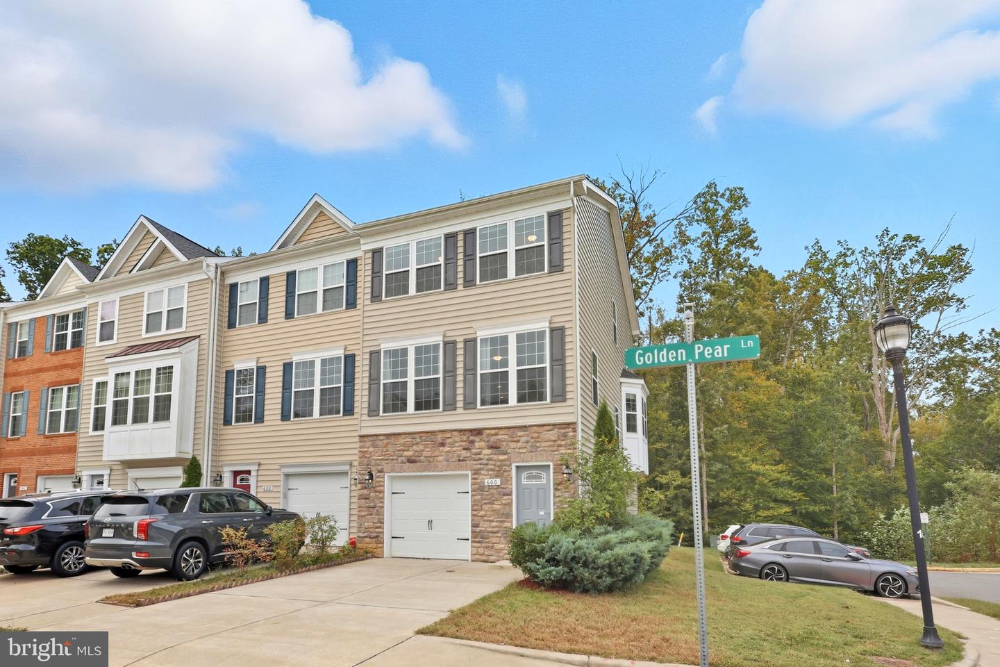 600 GOLDEN PEAR LN, FREDERICKSBURG, Virginia 22405, 3 Bedrooms Bedrooms, ,2 BathroomsBathrooms,Residential,For sale,600 GOLDEN PEAR LN,VAST2043458 MLS # VAST2043458