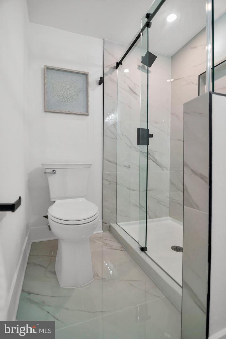 6101 EDSALL RD #602, ALEXANDRIA, Virginia 22304, 2 Bedrooms Bedrooms, ,2 BathroomsBathrooms,Residential,For sale,6101 EDSALL RD #602,VAAX2050756 MLS # VAAX2050756