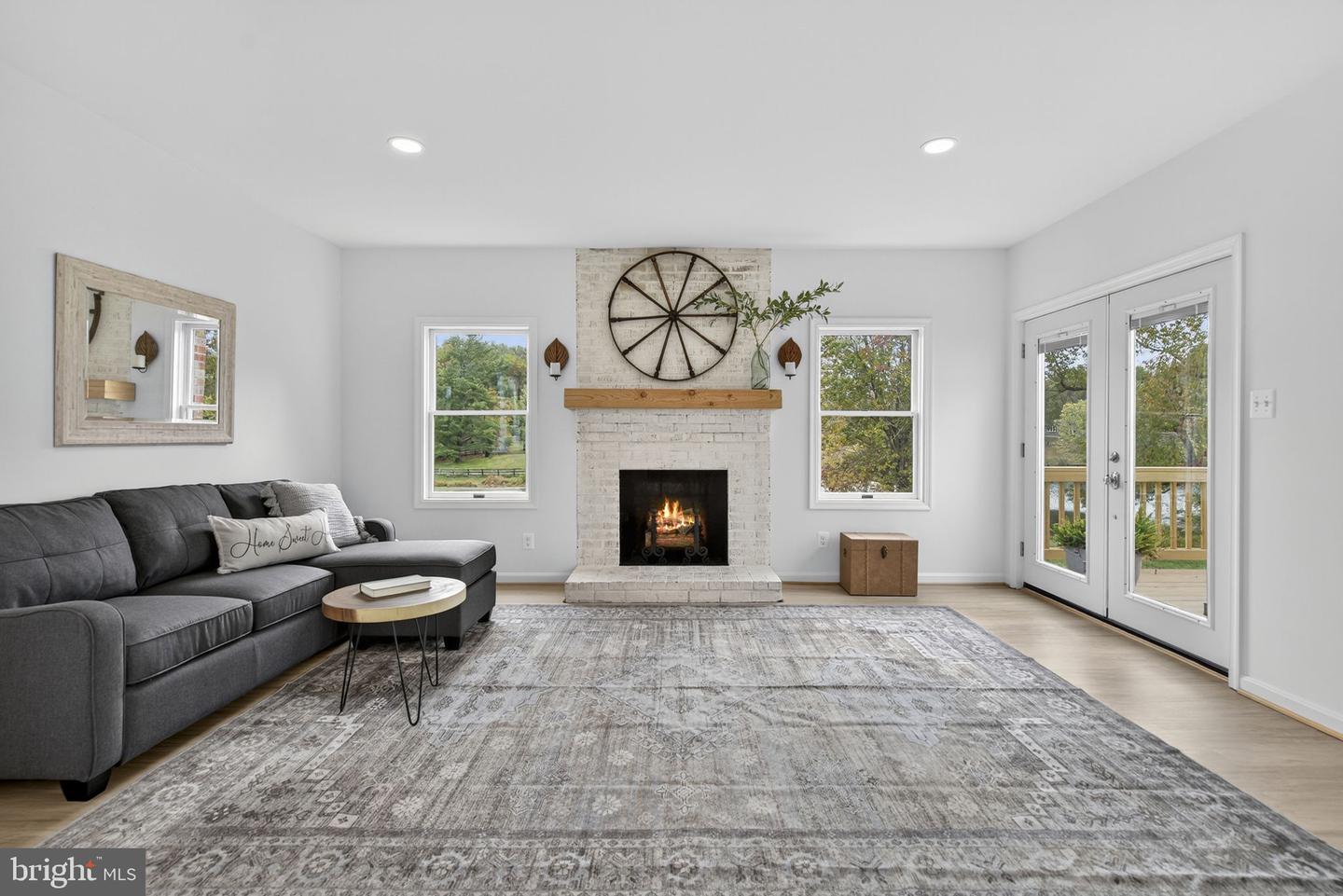 10637 CREST HILL RD, MARSHALL, Virginia 20115, 3 Bedrooms Bedrooms, ,2 BathroomsBathrooms,Residential,For sale,10637 CREST HILL RD,VAFQ2019362 MLS # VAFQ2019362