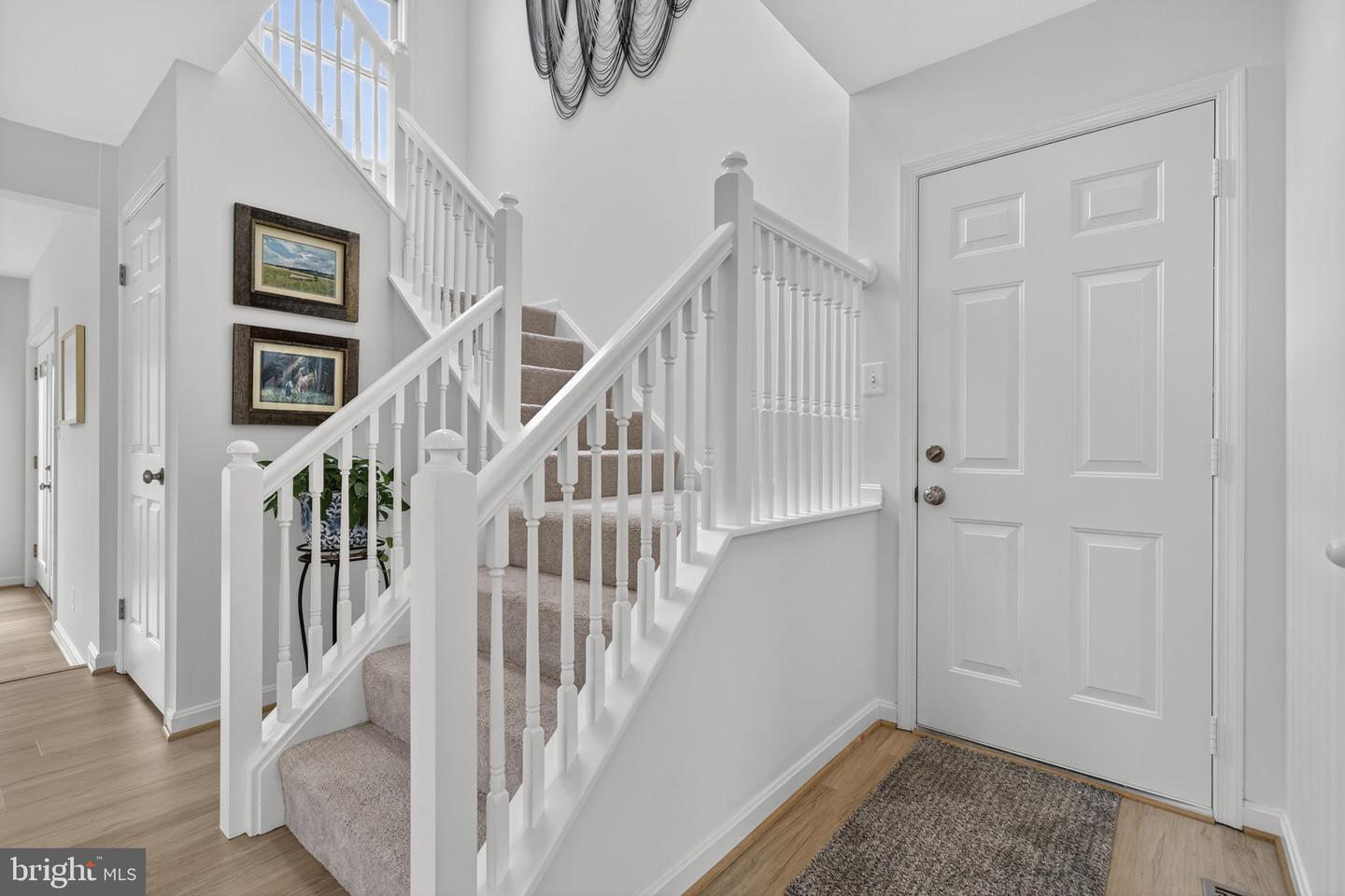 10637 CREST HILL RD, MARSHALL, Virginia 20115, 3 Bedrooms Bedrooms, ,2 BathroomsBathrooms,Residential,For sale,10637 CREST HILL RD,VAFQ2019362 MLS # VAFQ2019362