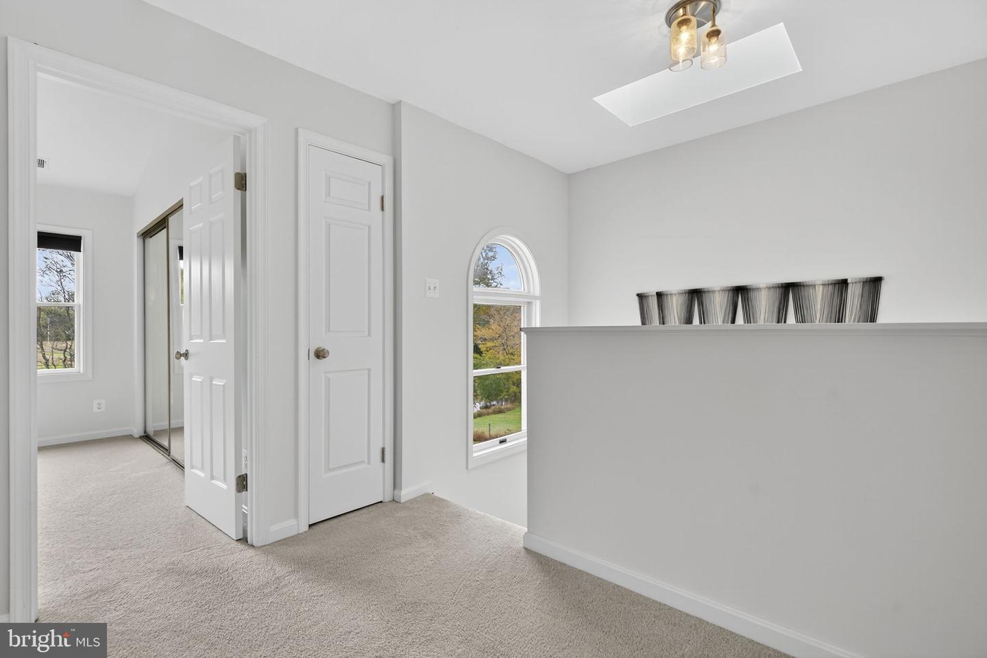 10637 CREST HILL RD, MARSHALL, Virginia 20115, 3 Bedrooms Bedrooms, ,2 BathroomsBathrooms,Residential,For sale,10637 CREST HILL RD,VAFQ2019362 MLS # VAFQ2019362