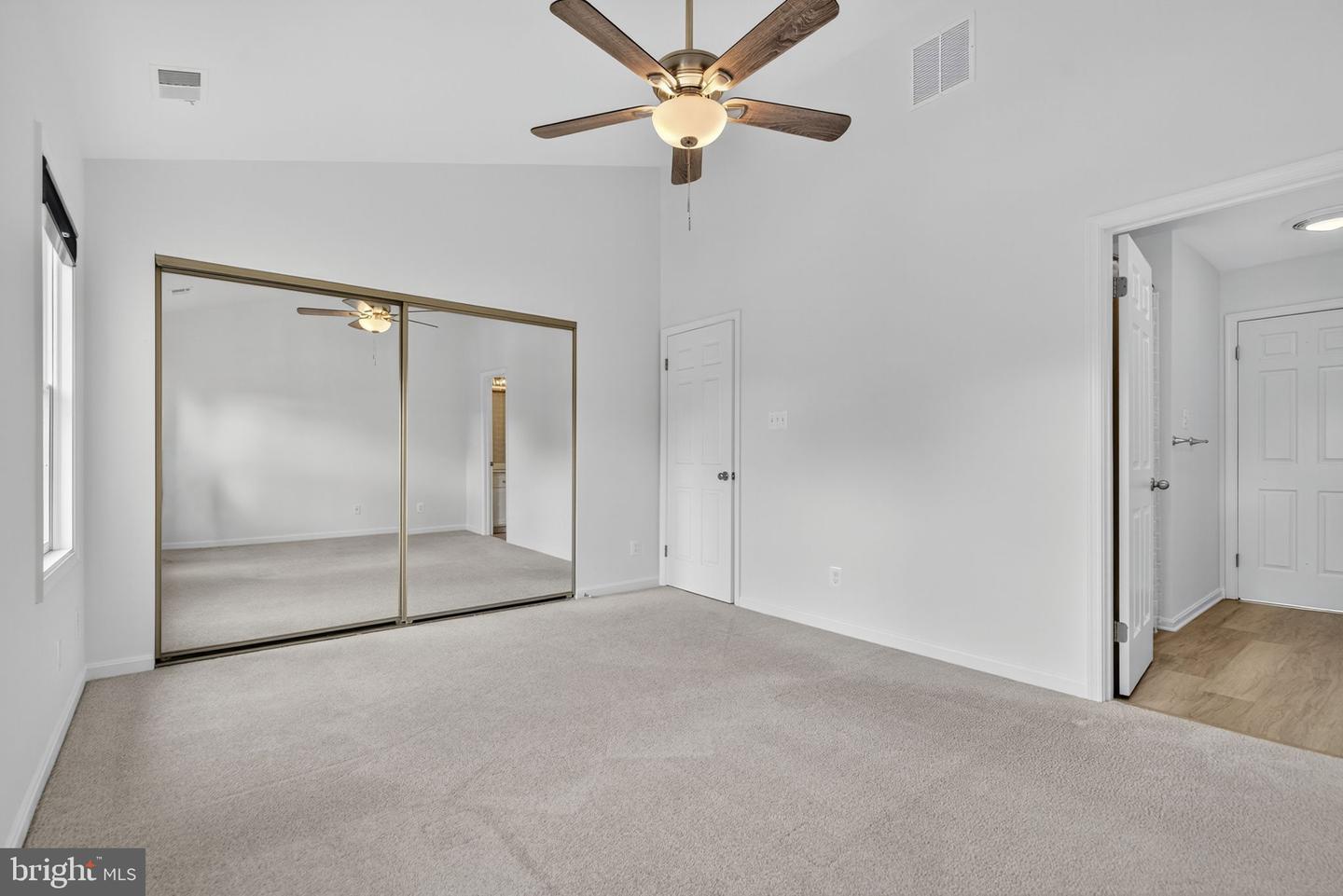 10637 CREST HILL RD, MARSHALL, Virginia 20115, 3 Bedrooms Bedrooms, ,2 BathroomsBathrooms,Residential,For sale,10637 CREST HILL RD,VAFQ2019362 MLS # VAFQ2019362