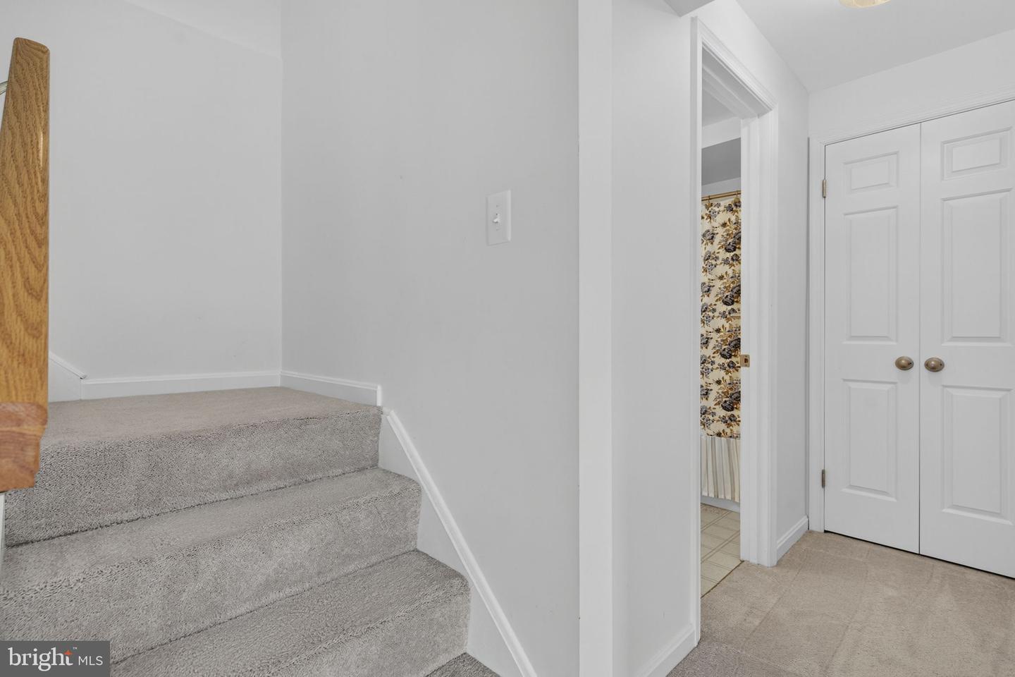 10637 CREST HILL RD, MARSHALL, Virginia 20115, 3 Bedrooms Bedrooms, ,2 BathroomsBathrooms,Residential,For sale,10637 CREST HILL RD,VAFQ2019362 MLS # VAFQ2019362