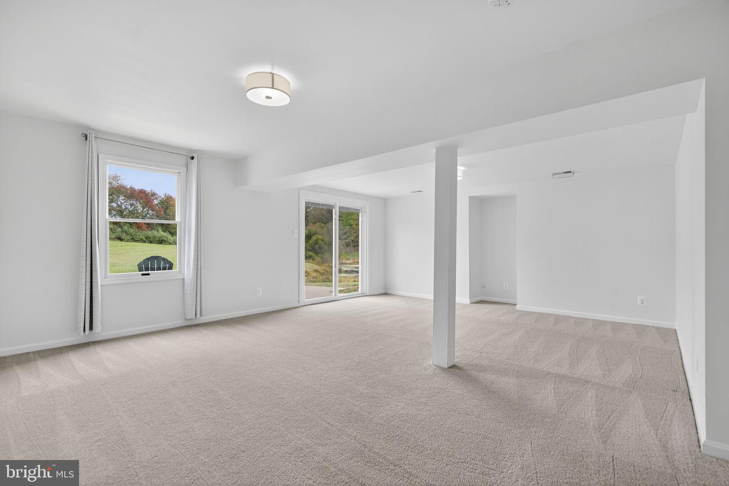 10637 CREST HILL RD, MARSHALL, Virginia 20115, 3 Bedrooms Bedrooms, ,2 BathroomsBathrooms,Residential,For sale,10637 CREST HILL RD,VAFQ2019362 MLS # VAFQ2019362