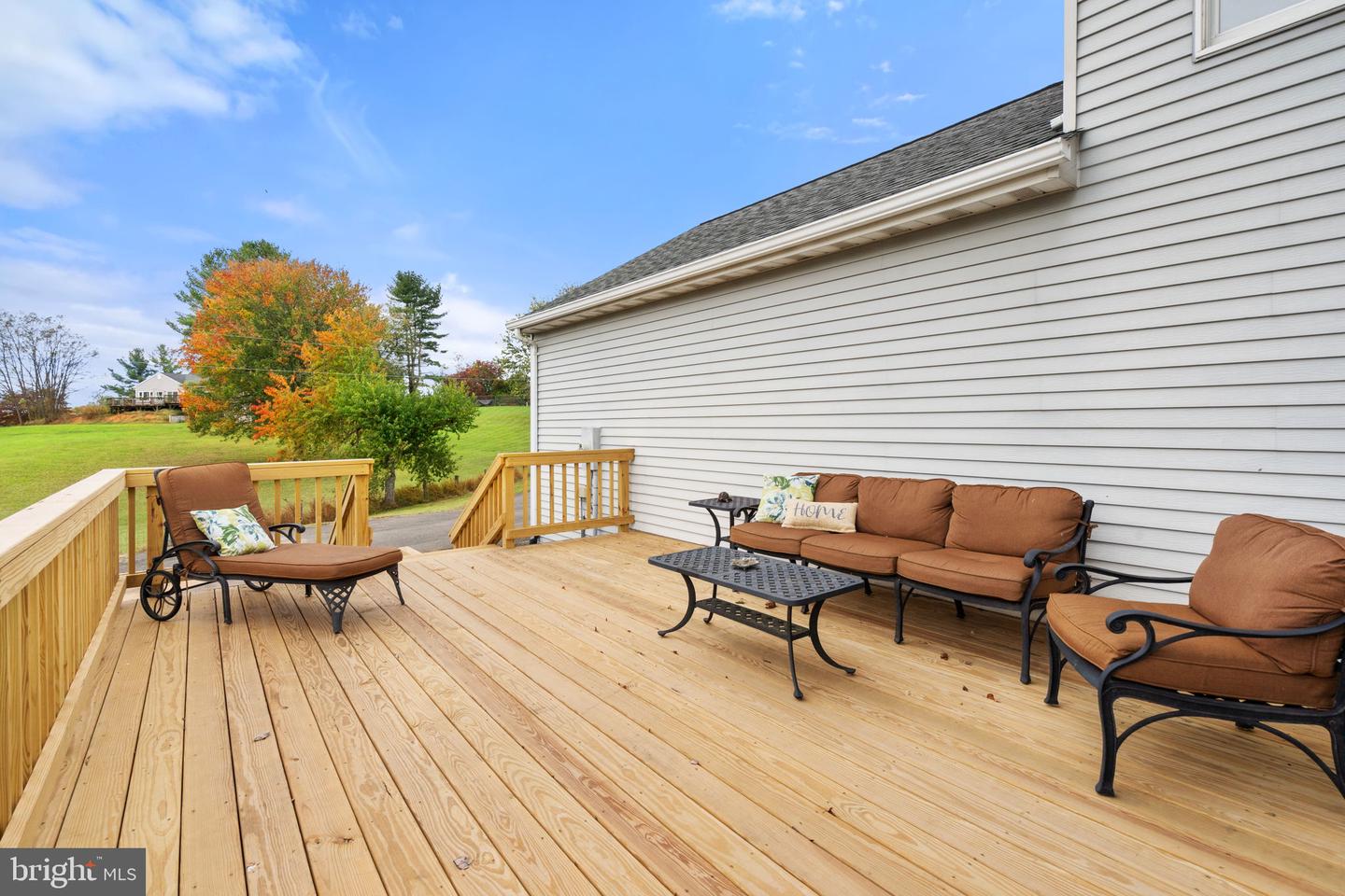 10637 CREST HILL RD, MARSHALL, Virginia 20115, 3 Bedrooms Bedrooms, ,2 BathroomsBathrooms,Residential,For sale,10637 CREST HILL RD,VAFQ2019362 MLS # VAFQ2019362