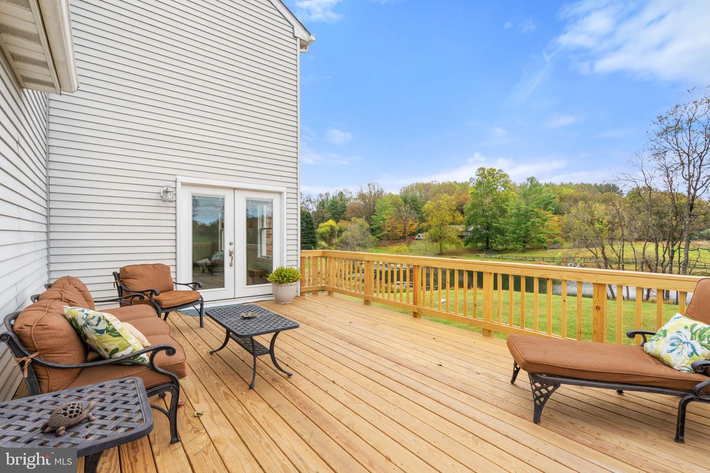 10637 CREST HILL RD, MARSHALL, Virginia 20115, 3 Bedrooms Bedrooms, ,2 BathroomsBathrooms,Residential,For sale,10637 CREST HILL RD,VAFQ2019362 MLS # VAFQ2019362