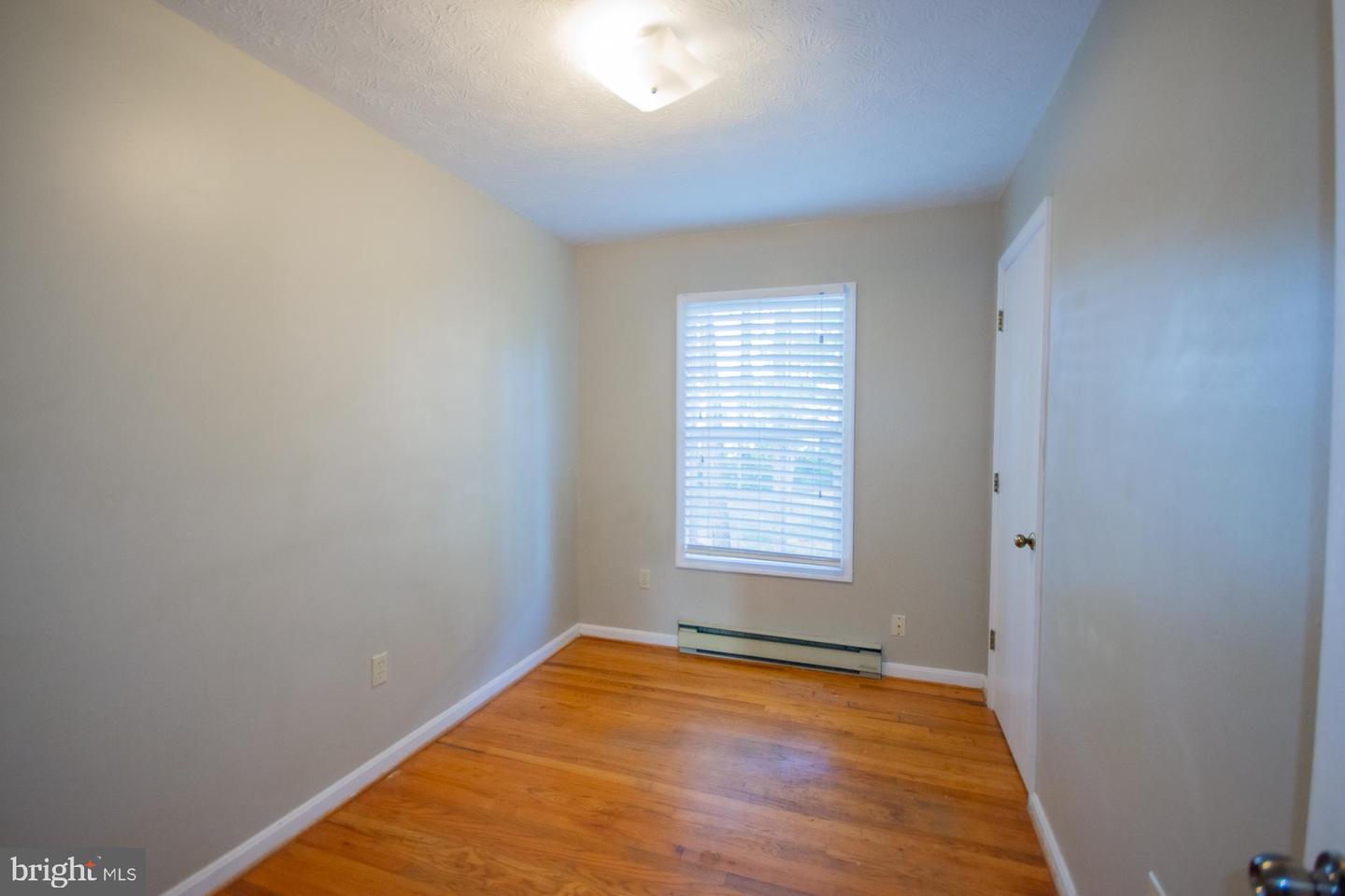 100 WARREN CIR, STEPHENS CITY, Virginia 22655, 3 Bedrooms Bedrooms, ,1 BathroomBathrooms,Residential,For sale,100 WARREN CIR,VAFV2037362 MLS # VAFV2037362