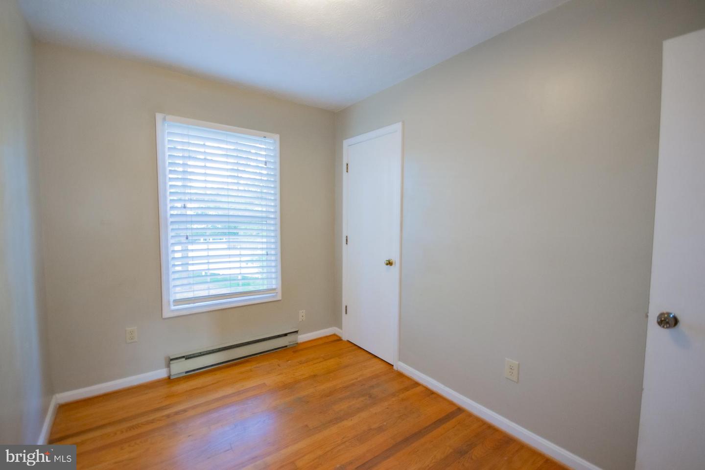 100 WARREN CIR, STEPHENS CITY, Virginia 22655, 3 Bedrooms Bedrooms, ,1 BathroomBathrooms,Residential,For sale,100 WARREN CIR,VAFV2037362 MLS # VAFV2037362