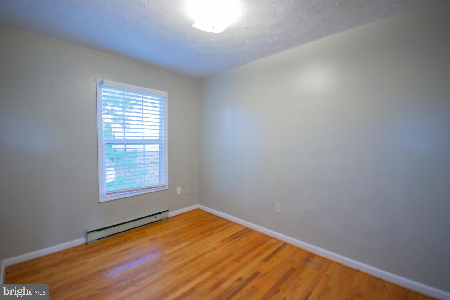 100 WARREN CIR, STEPHENS CITY, Virginia 22655, 3 Bedrooms Bedrooms, ,1 BathroomBathrooms,Residential,For sale,100 WARREN CIR,VAFV2037362 MLS # VAFV2037362