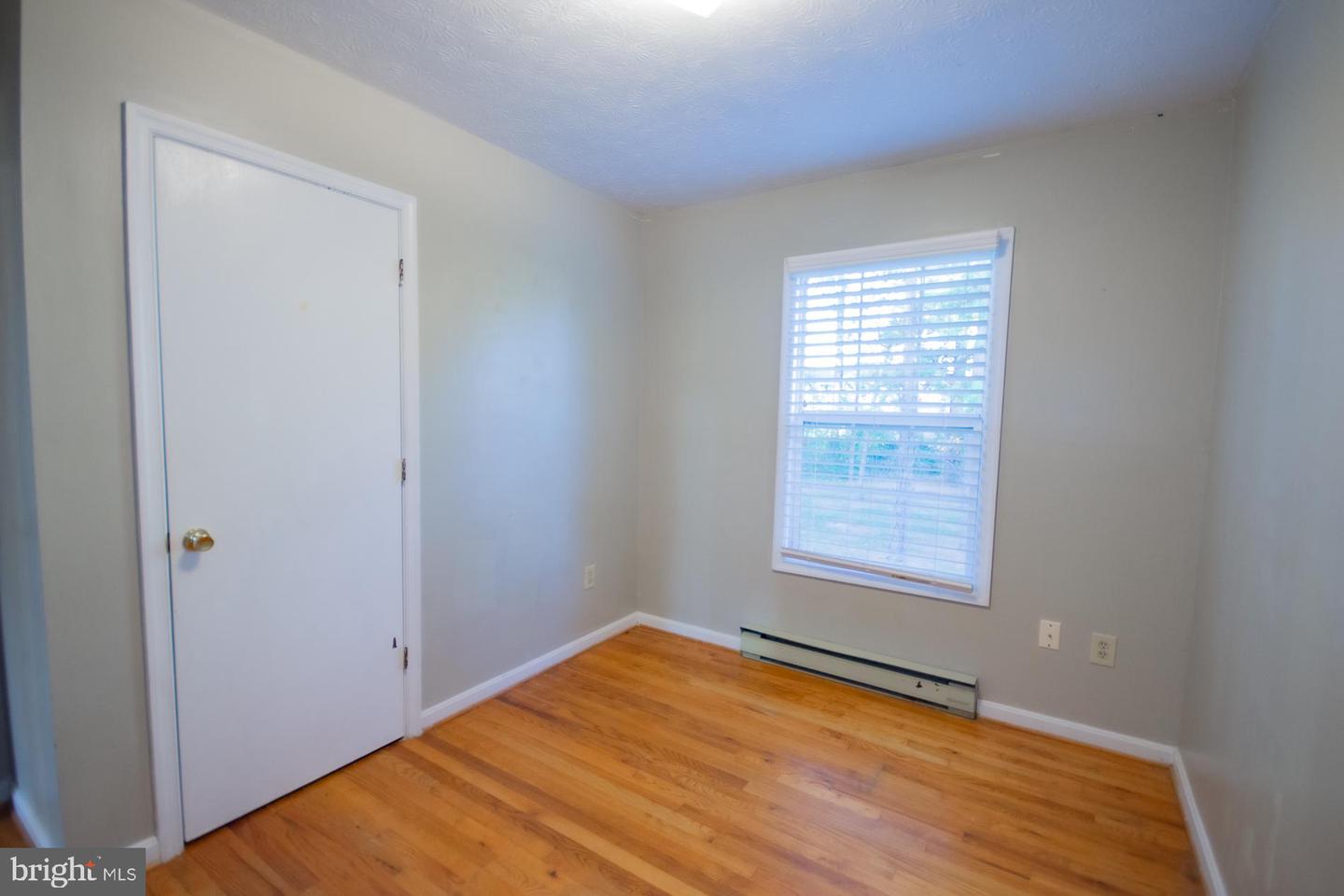 100 WARREN CIR, STEPHENS CITY, Virginia 22655, 3 Bedrooms Bedrooms, ,1 BathroomBathrooms,Residential,For sale,100 WARREN CIR,VAFV2037362 MLS # VAFV2037362