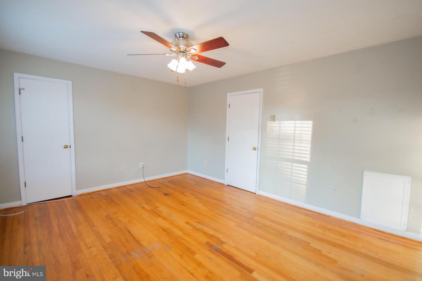 100 WARREN CIR, STEPHENS CITY, Virginia 22655, 3 Bedrooms Bedrooms, ,1 BathroomBathrooms,Residential,For sale,100 WARREN CIR,VAFV2037362 MLS # VAFV2037362