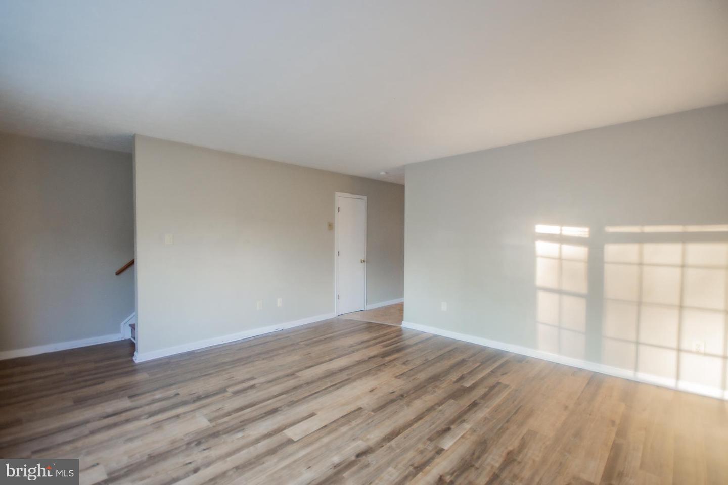 100 WARREN CIR, STEPHENS CITY, Virginia 22655, 3 Bedrooms Bedrooms, ,1 BathroomBathrooms,Residential,For sale,100 WARREN CIR,VAFV2037362 MLS # VAFV2037362