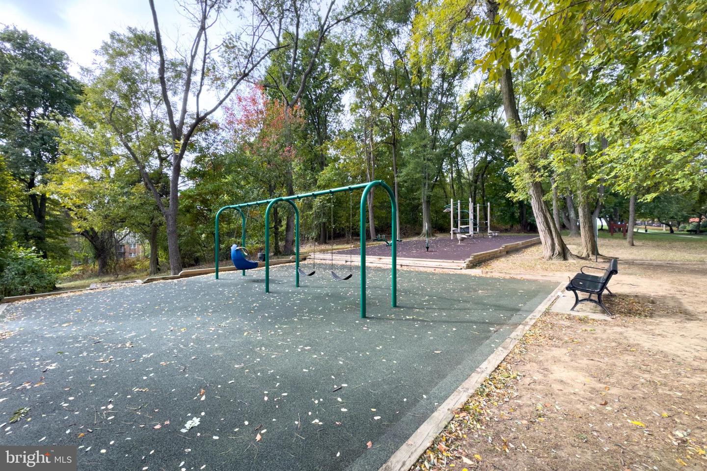 3230 S 28TH ST #401, ALEXANDRIA, Virginia 22302, 1 Bedroom Bedrooms, ,1 BathroomBathrooms,Residential,For sale,3230 S 28TH ST #401,VAAX2050854 MLS # VAAX2050854