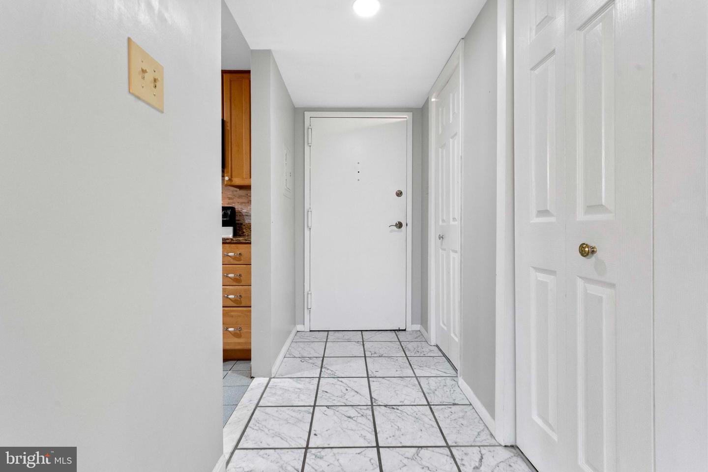 6300 STEVENSON AVE #907, ALEXANDRIA, Virginia 22304, 1 Bedroom Bedrooms, ,1 BathroomBathrooms,Residential,For sale,6300 STEVENSON AVE #907,VAAX2050872 MLS # VAAX2050872