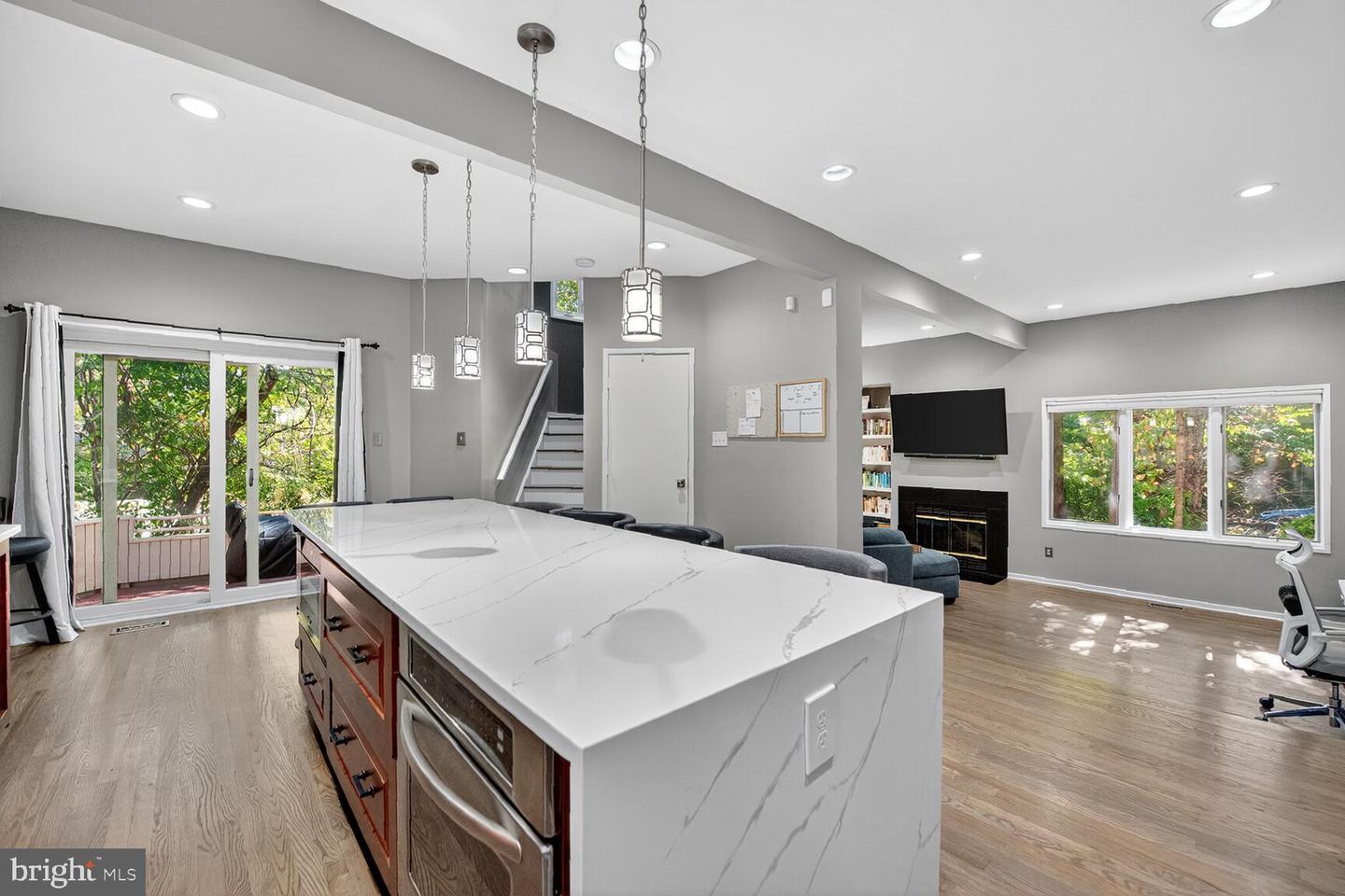 2031 BEACON PL, RESTON, Virginia 20191, 4 Bedrooms Bedrooms, ,3 BathroomsBathrooms,Residential,For sale,2031 BEACON PL,VAFX2274190 MLS # VAFX2274190