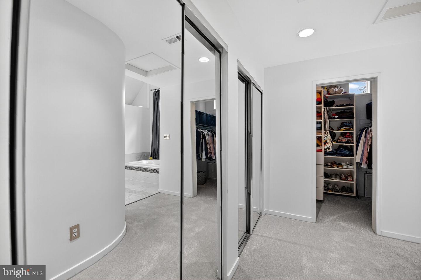 2031 BEACON PL, RESTON, Virginia 20191, 4 Bedrooms Bedrooms, ,3 BathroomsBathrooms,Residential,For sale,2031 BEACON PL,VAFX2274190 MLS # VAFX2274190