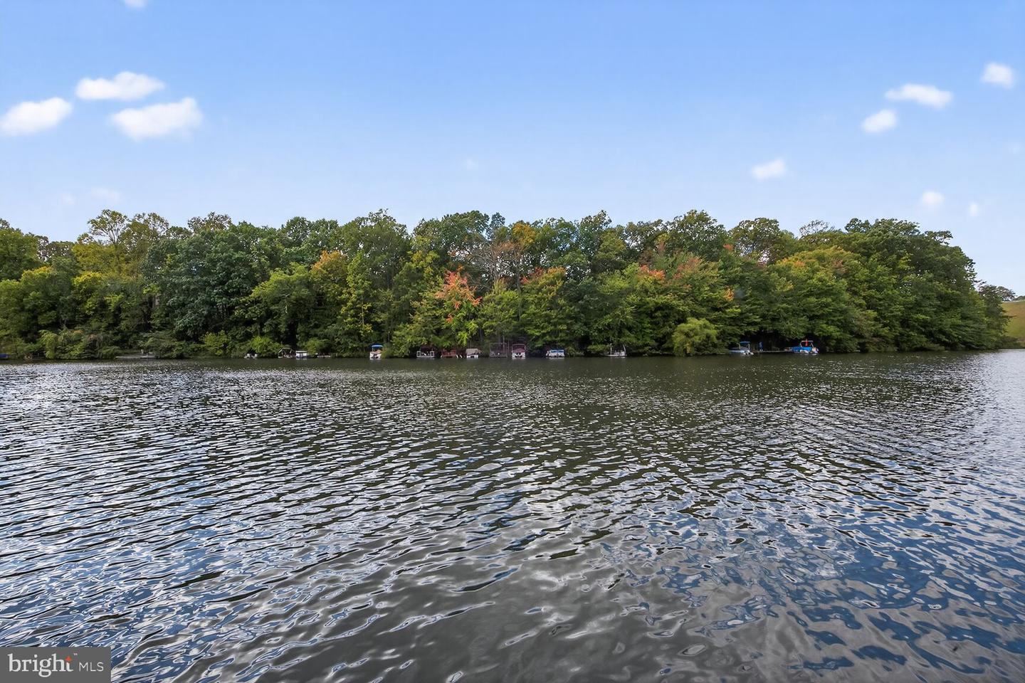 2031 BEACON PL, RESTON, Virginia 20191, 4 Bedrooms Bedrooms, ,3 BathroomsBathrooms,Residential,For sale,2031 BEACON PL,VAFX2274190 MLS # VAFX2274190