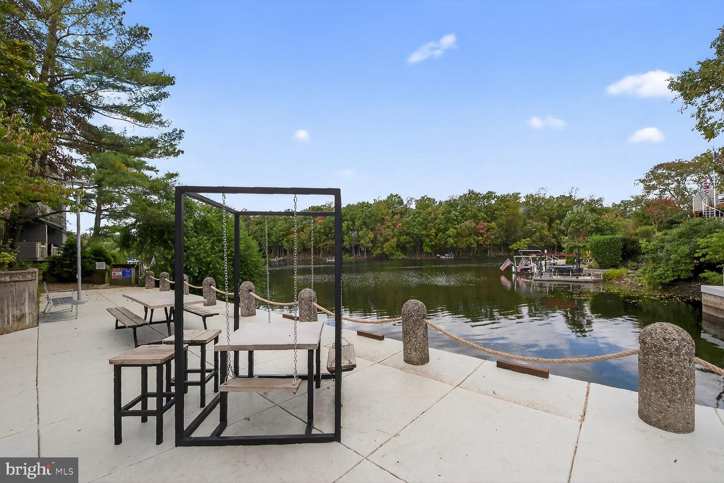2031 BEACON PL, RESTON, Virginia 20191, 4 Bedrooms Bedrooms, ,3 BathroomsBathrooms,Residential,For sale,2031 BEACON PL,VAFX2274190 MLS # VAFX2274190