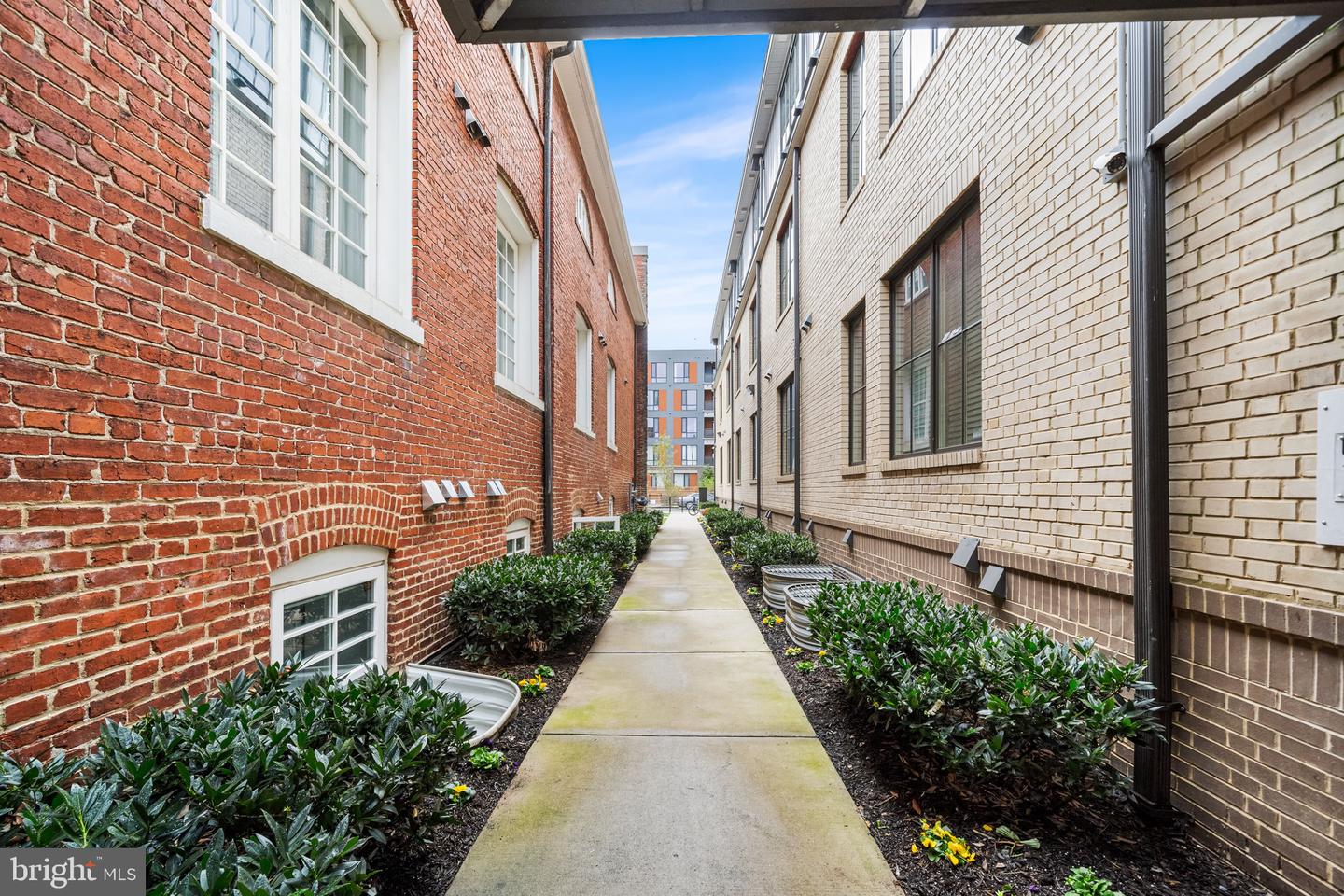 625 PARK RD NW #304, WASHINGTON, District Of Columbia 20010, 2 Bedrooms Bedrooms, ,2 BathroomsBathrooms,Residential,For sale,625 PARK RD NW #304,DCDC2226942 MLS # DCDC2226942