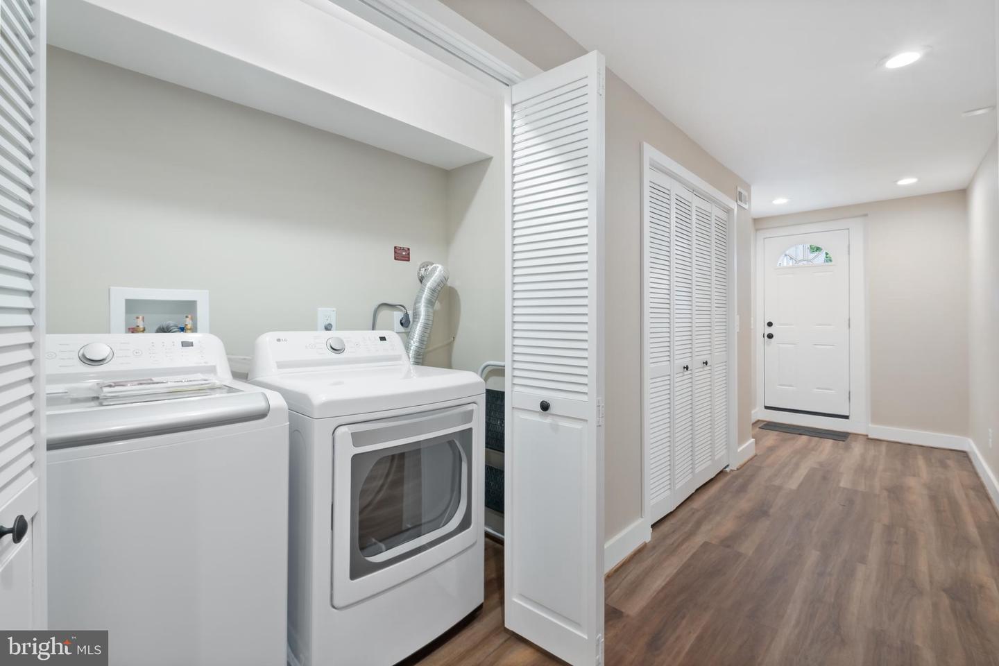 607 TUCKERMAN ST NW, WASHINGTON, District Of Columbia 20011, 4 Bedrooms Bedrooms, ,2 BathroomsBathrooms,Residential,For sale,607 TUCKERMAN ST NW,DCDC2227038 MLS # DCDC2227038