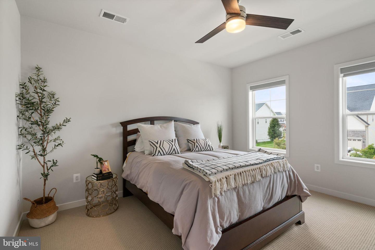 24878 LENAH CROSSING DR, ALDIE, Virginia 20105, 4 Bedrooms Bedrooms, 15 Rooms Rooms,4 BathroomsBathrooms,Residential,For sale,24878 LENAH CROSSING DR,VALO2108882 MLS # VALO2108882