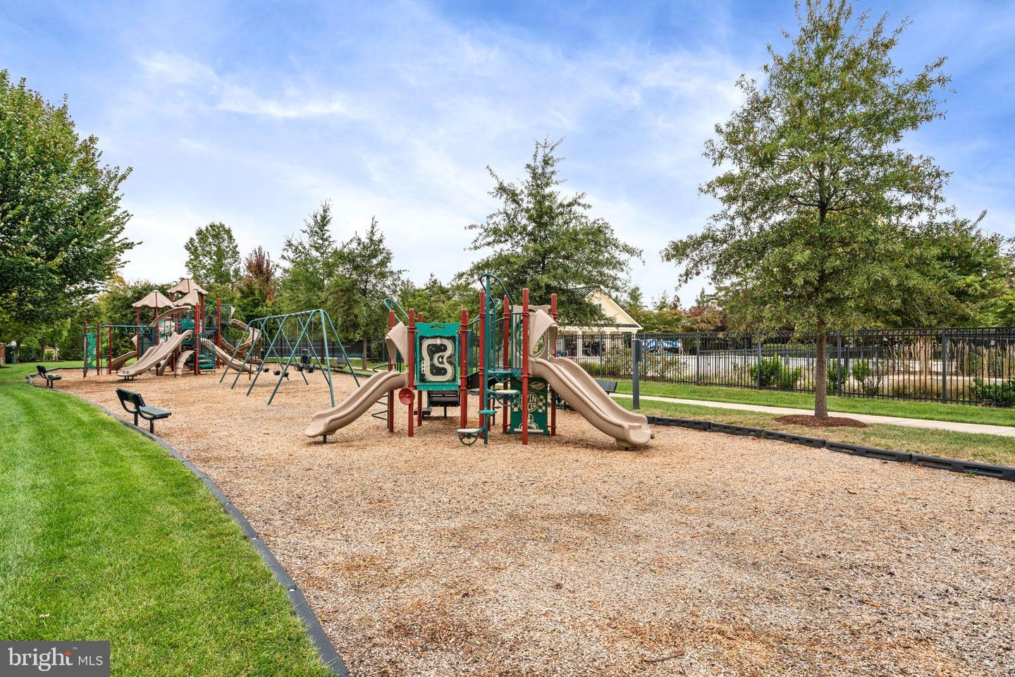 24878 LENAH CROSSING DR, ALDIE, Virginia 20105, 4 Bedrooms Bedrooms, 15 Rooms Rooms,4 BathroomsBathrooms,Residential,For sale,24878 LENAH CROSSING DR,VALO2108882 MLS # VALO2108882
