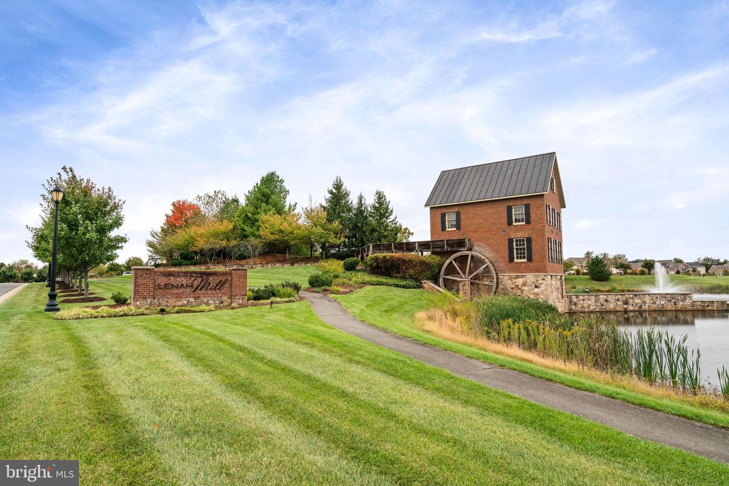 24878 LENAH CROSSING DR, ALDIE, Virginia 20105, 4 Bedrooms Bedrooms, 15 Rooms Rooms,4 BathroomsBathrooms,Residential,For sale,24878 LENAH CROSSING DR,VALO2108882 MLS # VALO2108882