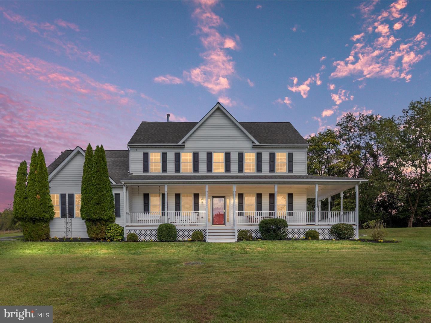 40462 LOVETTSVILLE RD, LOVETTSVILLE, Virginia 20180, 4 Bedrooms Bedrooms, ,2 BathroomsBathrooms,Residential,For sale,40462 LOVETTSVILLE RD,VALO2108908 MLS # VALO2108908