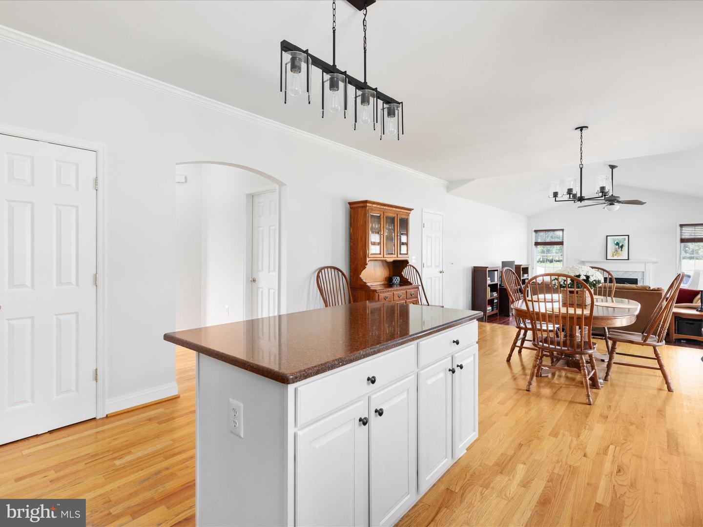 40462 LOVETTSVILLE RD, LOVETTSVILLE, Virginia 20180, 4 Bedrooms Bedrooms, ,2 BathroomsBathrooms,Residential,For sale,40462 LOVETTSVILLE RD,VALO2108908 MLS # VALO2108908