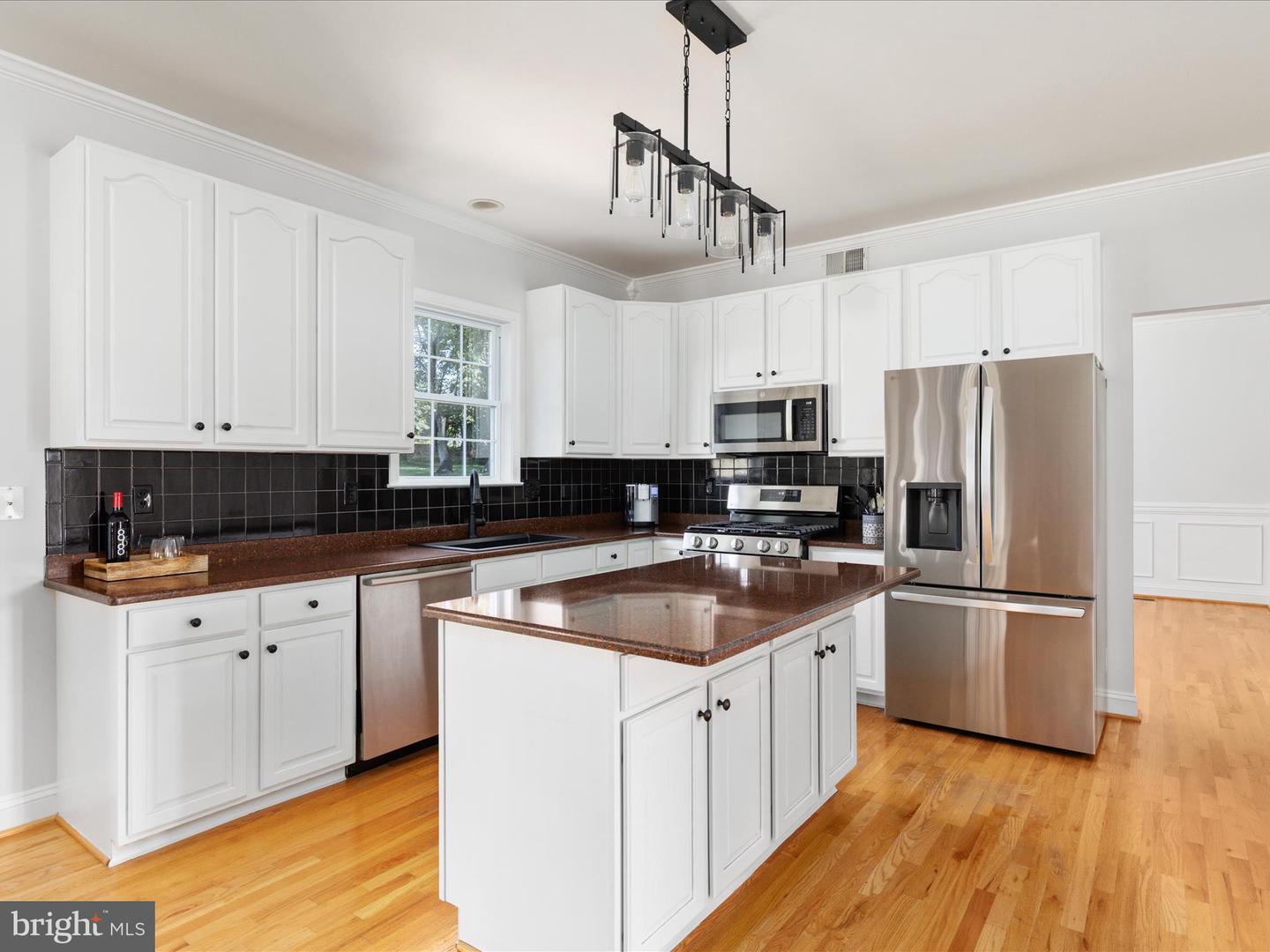 40462 LOVETTSVILLE RD, LOVETTSVILLE, Virginia 20180, 4 Bedrooms Bedrooms, ,2 BathroomsBathrooms,Residential,For sale,40462 LOVETTSVILLE RD,VALO2108908 MLS # VALO2108908