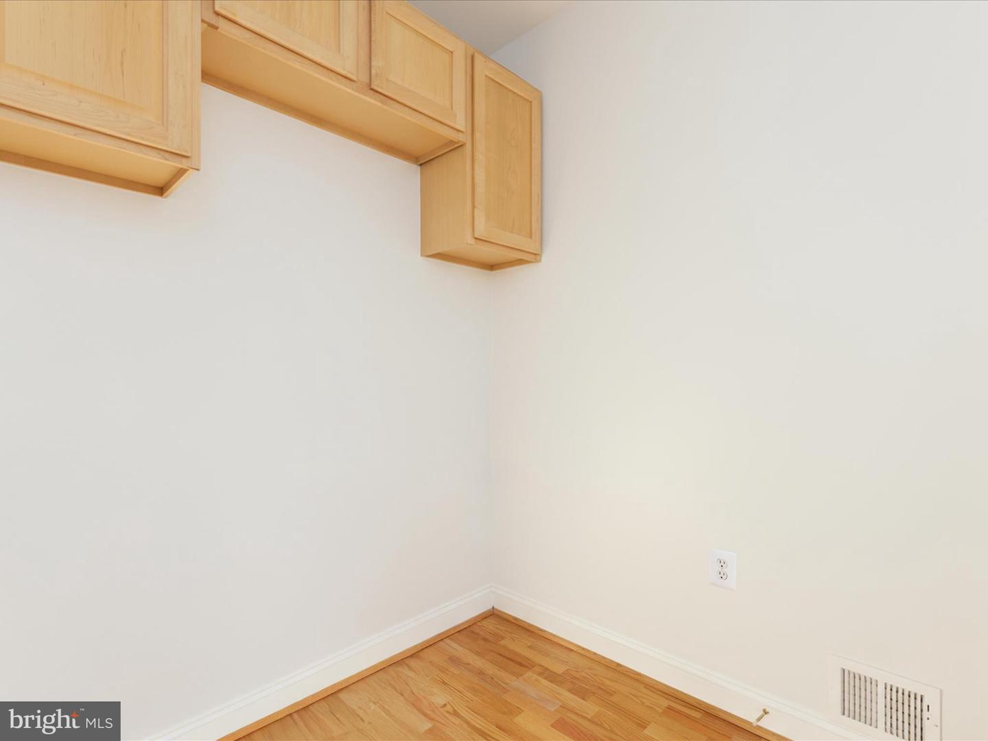 40462 LOVETTSVILLE RD, LOVETTSVILLE, Virginia 20180, 4 Bedrooms Bedrooms, ,2 BathroomsBathrooms,Residential,For sale,40462 LOVETTSVILLE RD,VALO2108908 MLS # VALO2108908