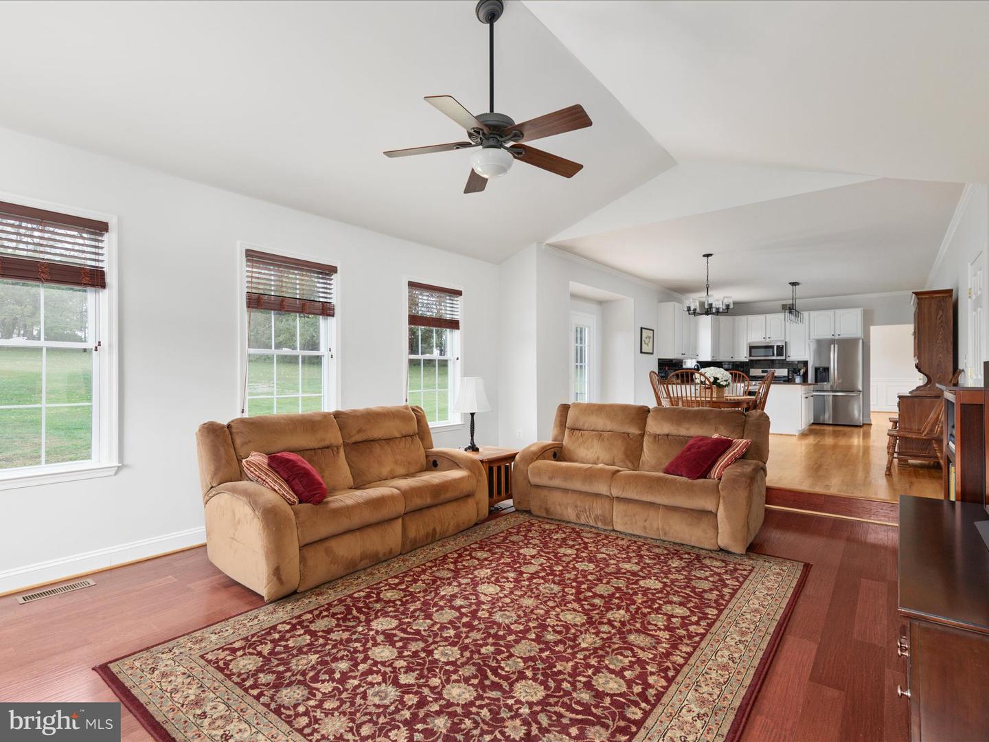 40462 LOVETTSVILLE RD, LOVETTSVILLE, Virginia 20180, 4 Bedrooms Bedrooms, ,2 BathroomsBathrooms,Residential,For sale,40462 LOVETTSVILLE RD,VALO2108908 MLS # VALO2108908