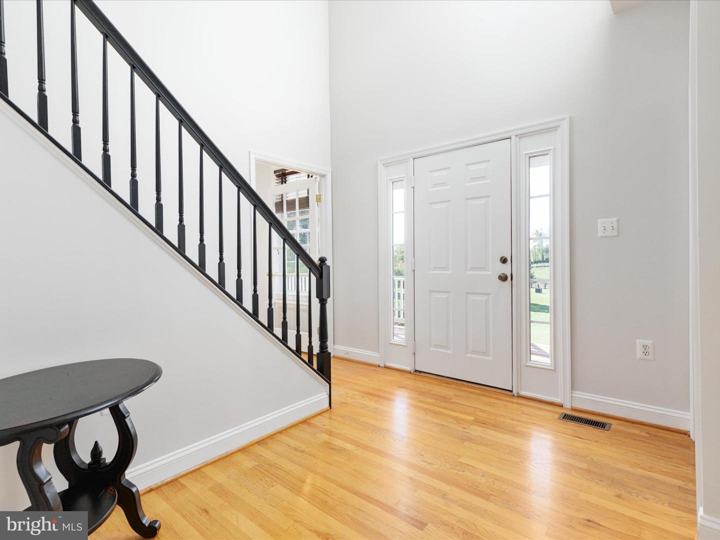 40462 LOVETTSVILLE RD, LOVETTSVILLE, Virginia 20180, 4 Bedrooms Bedrooms, ,2 BathroomsBathrooms,Residential,For sale,40462 LOVETTSVILLE RD,VALO2108908 MLS # VALO2108908