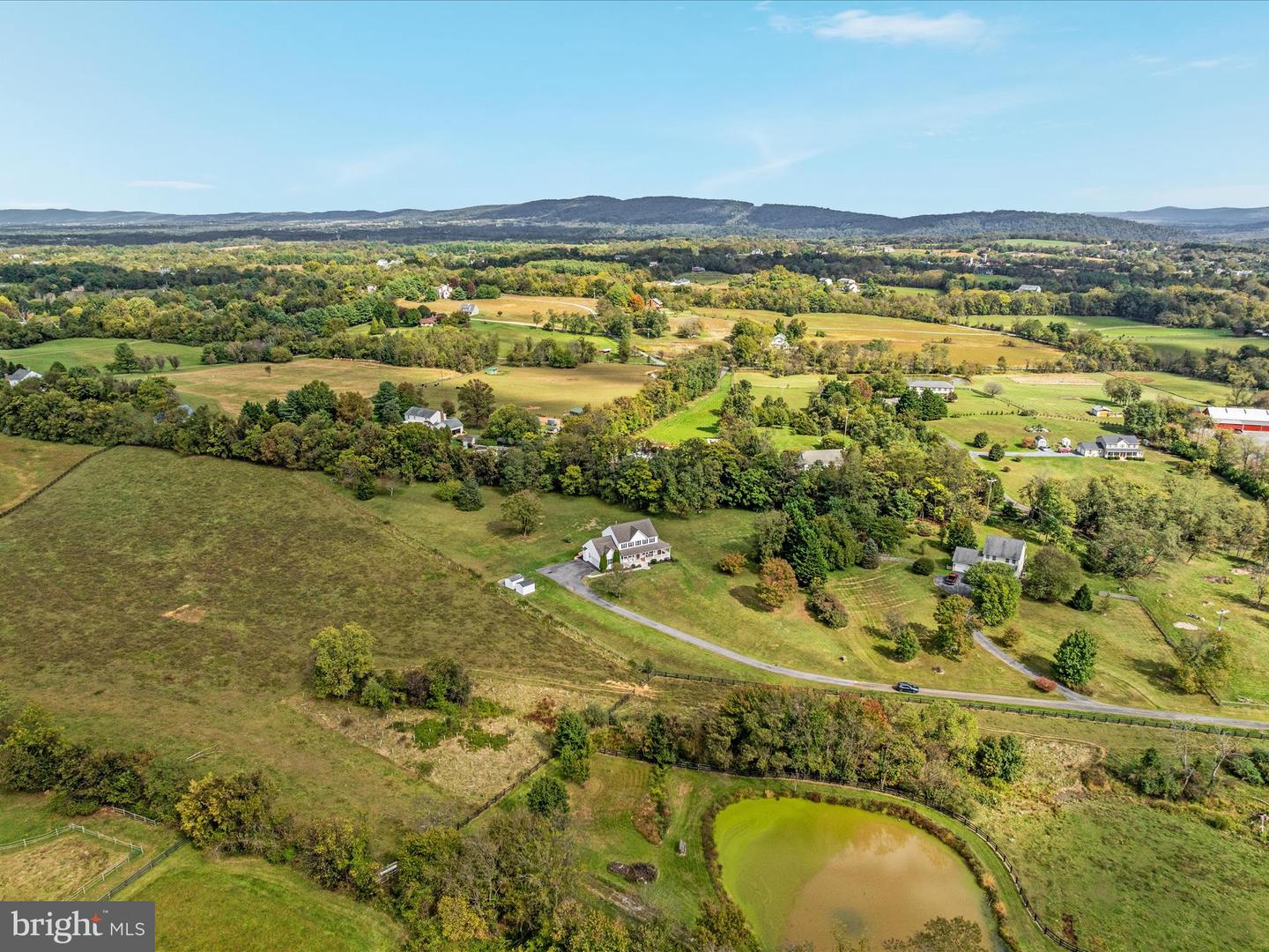 40462 LOVETTSVILLE RD, LOVETTSVILLE, Virginia 20180, 4 Bedrooms Bedrooms, ,2 BathroomsBathrooms,Residential,For sale,40462 LOVETTSVILLE RD,VALO2108908 MLS # VALO2108908