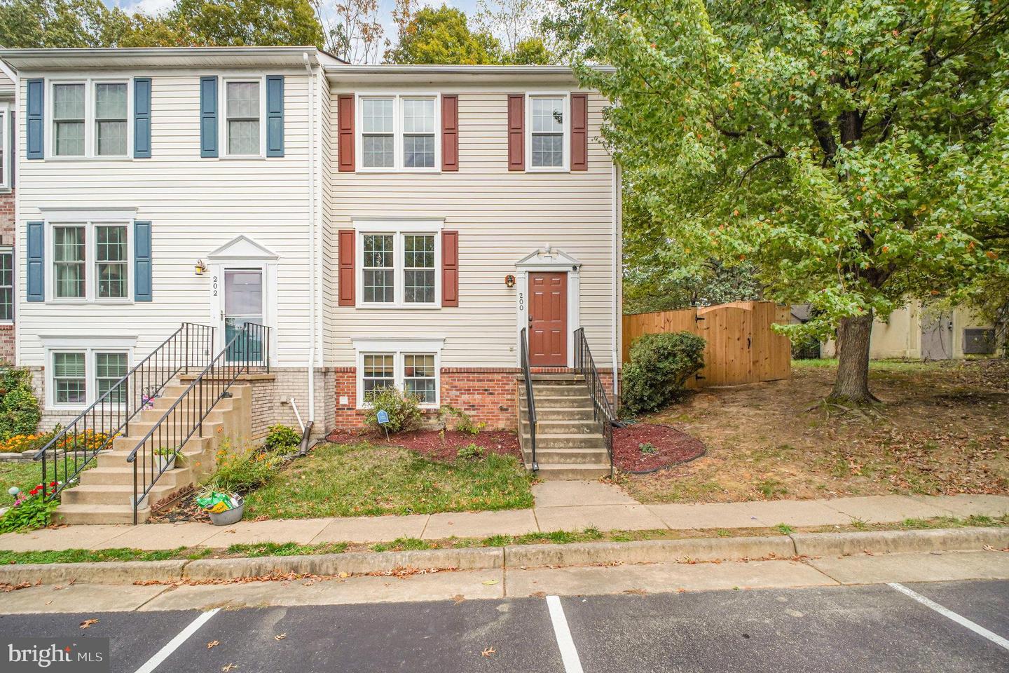 200 BEN NEUIS PL, FREDERICKSBURG, Virginia 22405, 3 Bedrooms Bedrooms, ,1 BathroomBathrooms,Residential,For sale,200 BEN NEUIS PL,VAST2043484 MLS # VAST2043484