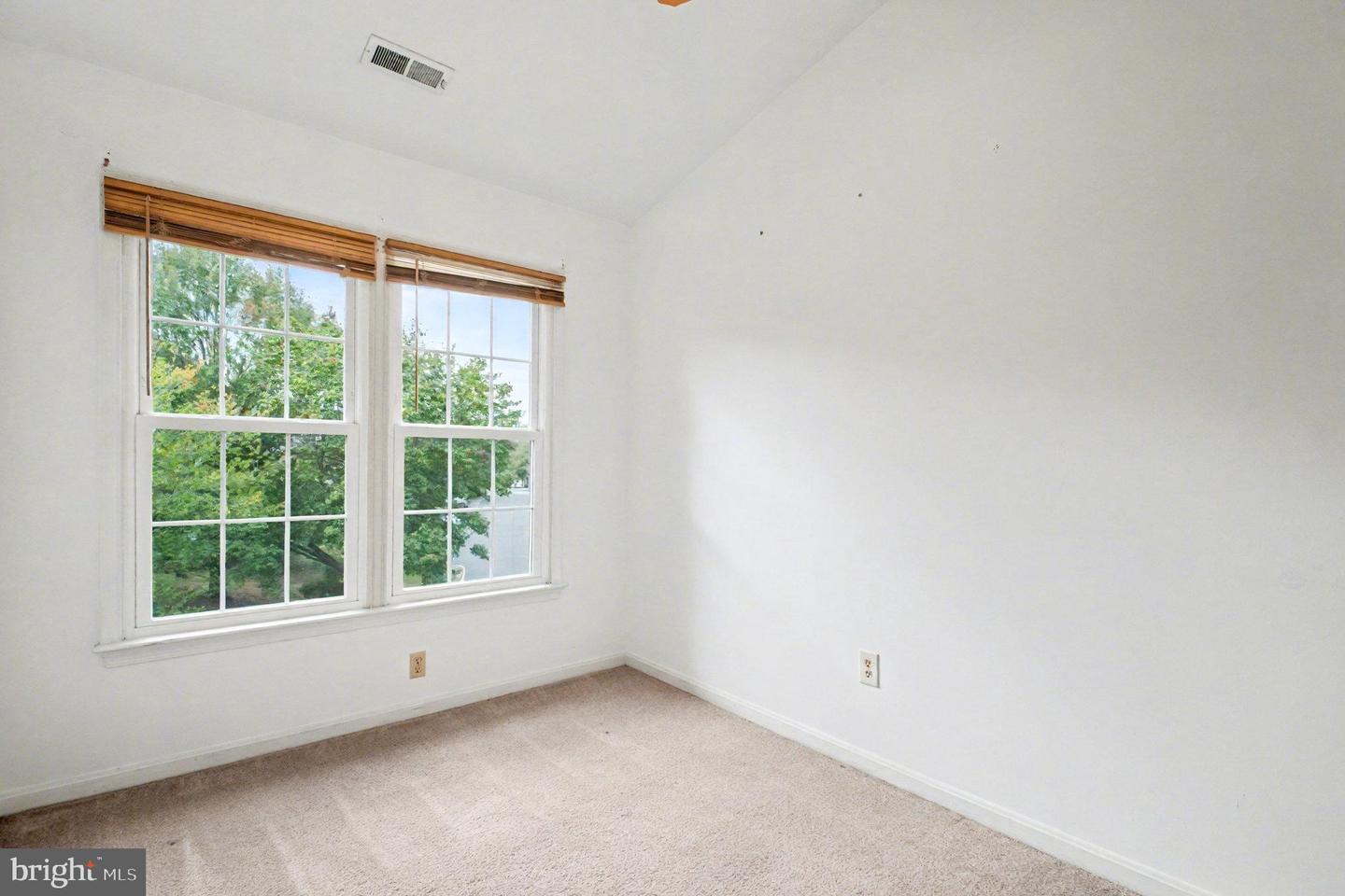 200 BEN NEUIS PL, FREDERICKSBURG, Virginia 22405, 3 Bedrooms Bedrooms, ,1 BathroomBathrooms,Residential,For sale,200 BEN NEUIS PL,VAST2043484 MLS # VAST2043484