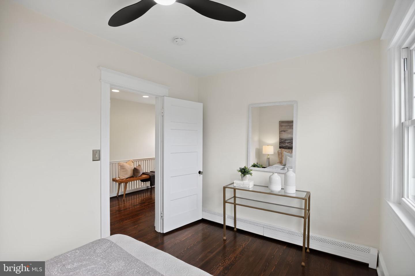 1802 LAWRENCE ST NE, WASHINGTON, District Of Columbia 20018, 3 Bedrooms Bedrooms, 8 Rooms Rooms,2 BathroomsBathrooms,Residential,For sale,1802 LAWRENCE ST NE,DCDC2227114 MLS # DCDC2227114
