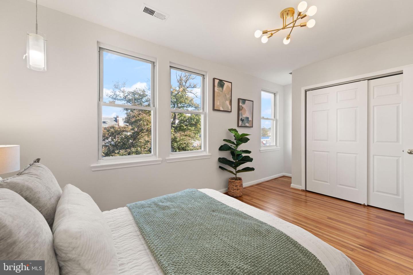 1427 MORSE ST NE, WASHINGTON, District Of Columbia 20002, 3 Bedrooms Bedrooms, ,2 BathroomsBathrooms,Residential,For sale,1427 MORSE ST NE,DCDC2227116 MLS # DCDC2227116